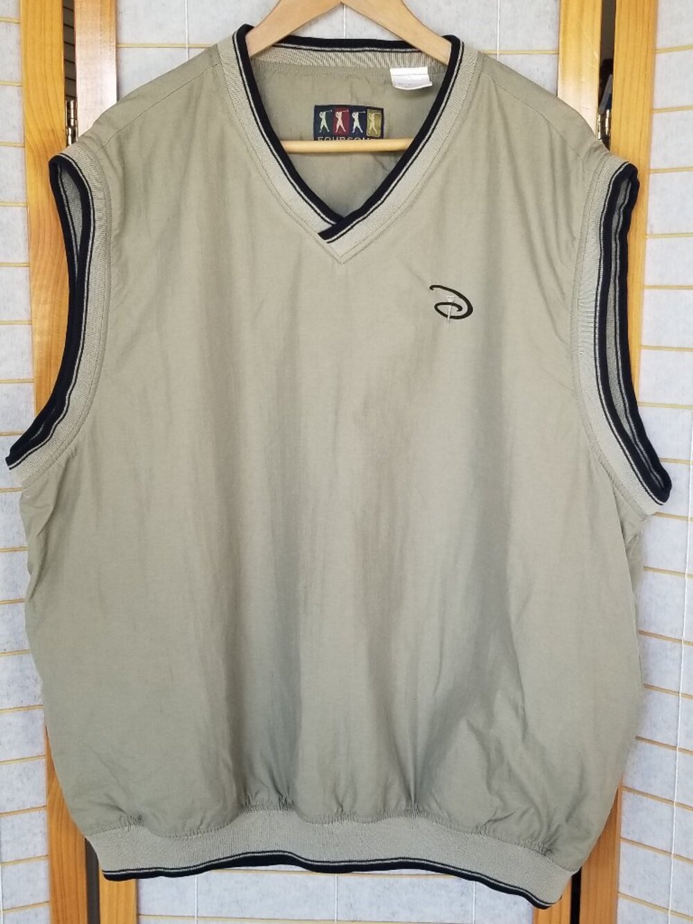 Men's Vintage Disney Outdoor Vest Golf Collection Tan Size XL